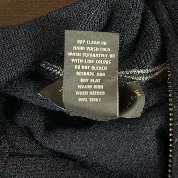 The Men Store Bloomingdale’s Quarter Zip Merino Navy Sweater M